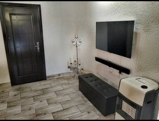 4 BEDROOM HOUSE FOR SALE IN VAN RIEBEECK PARK